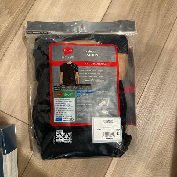 Hanes Ultimate Men’s 6-Pack Tagless T-Shirts Black Size Large Soft & Breathable - Picture 2 of 4